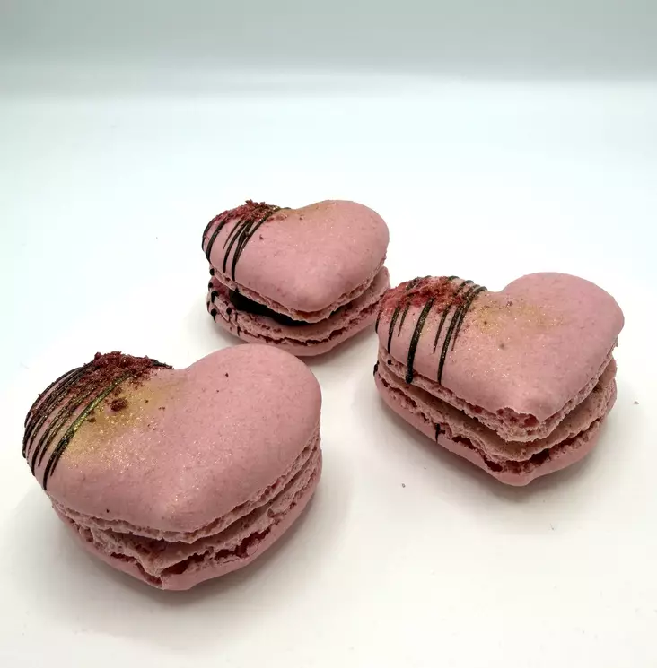 YSTÄVÄNPÄIVÄMACARONS - Kausituotteet - 462 - 1